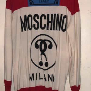 Moschino oversized sweater